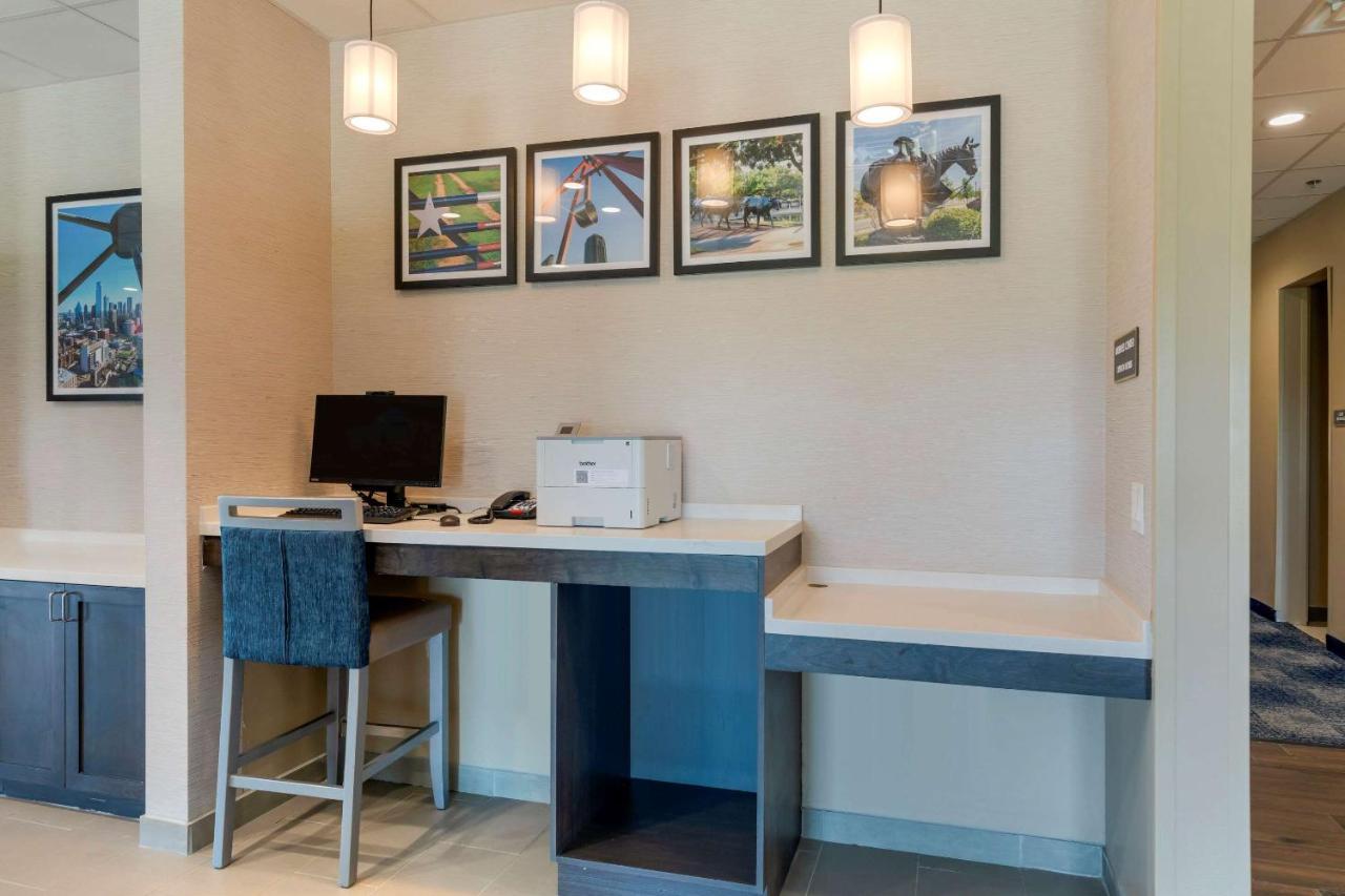 Comfort Inn & Suites Balch Springs - Se Dallas 外观 照片